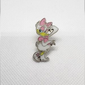 🌺‎ 5/$25 Daisy Duck In Boots Disney Trading Pin